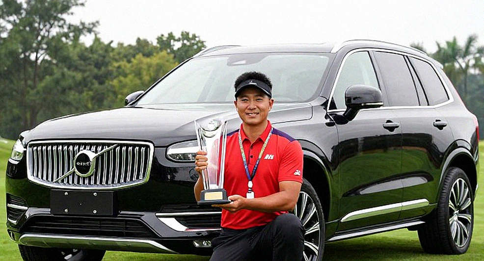 Ryan Gerard dẫn đầu BMW PGA Championship: Ánh hào quang phủ lên vết nứt của làng golf đỉnh cao