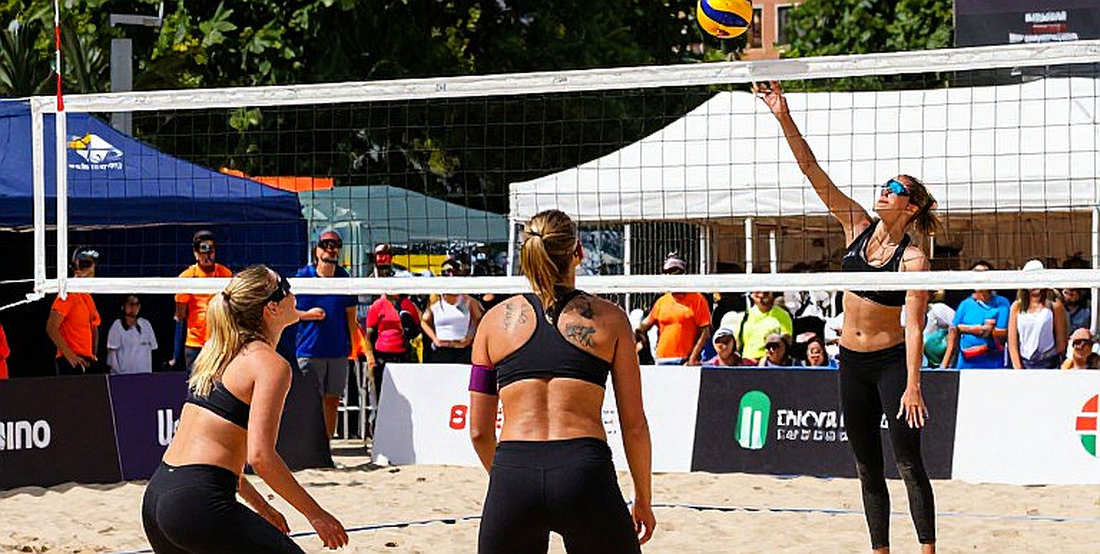 Kentucky hạ Louisville 3-1 tại Battle of the Bluegrass: từ set đấu .079 đến set đấu .420