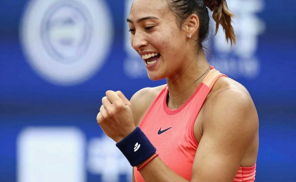 A "tennis" Label Stuck on a Pakistan Tax Article