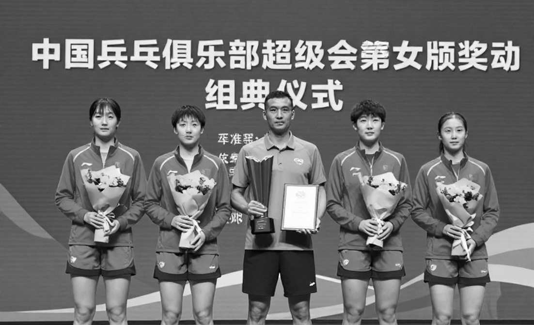 Xuân Son rách bắp chân: điểm neo hàng công Việt Nam biến mất ngay trước trận Thái Lan Xuân Son rách bắp chân: điểm neo hàng công Việt Nam biến mất ngay trước trận Thái Lan
