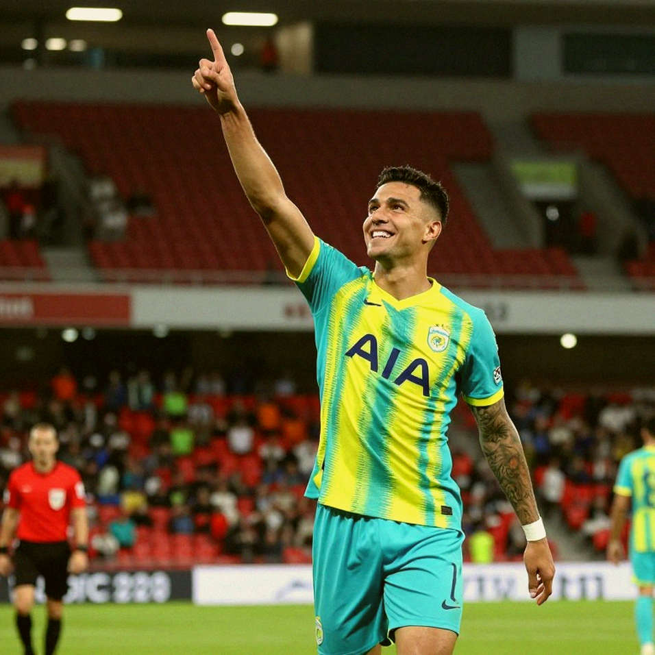 The False Nine and the Heat-Map Trap in Vietnamese Football's Striker Problem