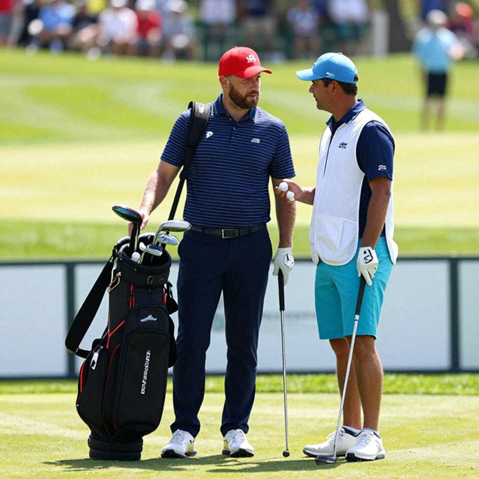 Bức tường phòng tập của Shane Lowry và lỗ hổng truyền thông của tuyển Mỹ trước Ryder Cup 2026